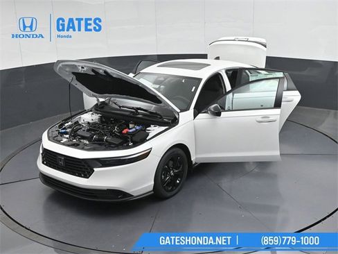 New 2025 Honda Accord SE image 46