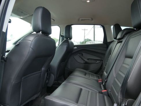 Used 2019 Ford Escape SEL AWD/4WD image 19