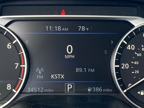 Used 2025 Nissan Altima 2.5 SV FWD image 13