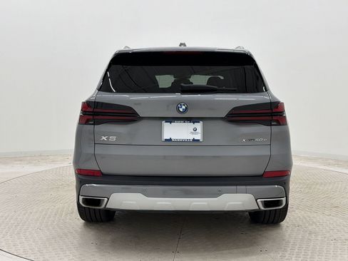 Used 2024 BMW X5 xDrive50e w/ Premium Package AWD/4WD image 10
