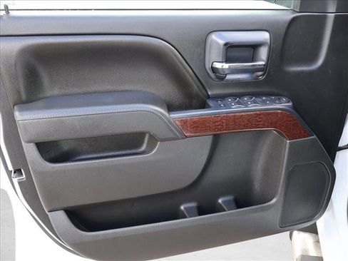 Used 2015 GMC Sierra 1500 SLE AWD/4WD image 9