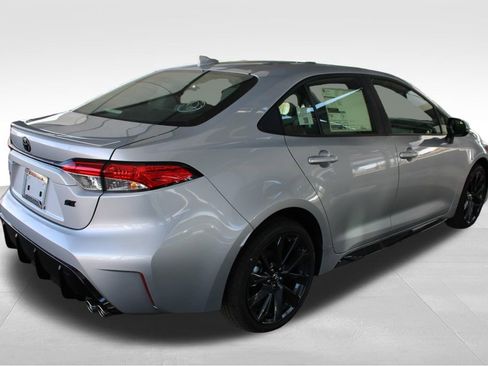 New 2026 Toyota Corolla SE FWD image 14