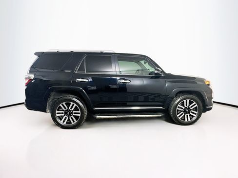 Used 2018 Toyota 4Runner Limited AWD/4WD image 10