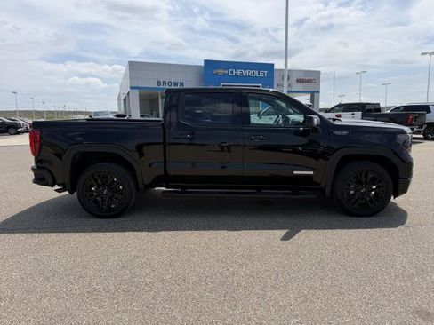 New 2026 GMC Sierra 1500 Elevation image 11