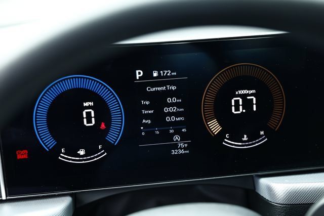 Certified 2025 Hyundai Sonata SE FWD image 29