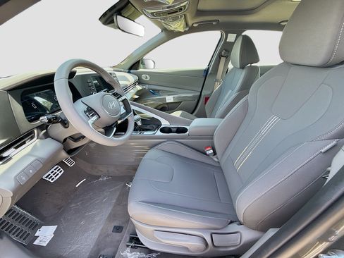 New 2026 Hyundai Elantra SEL Sport Premium FWD image 14