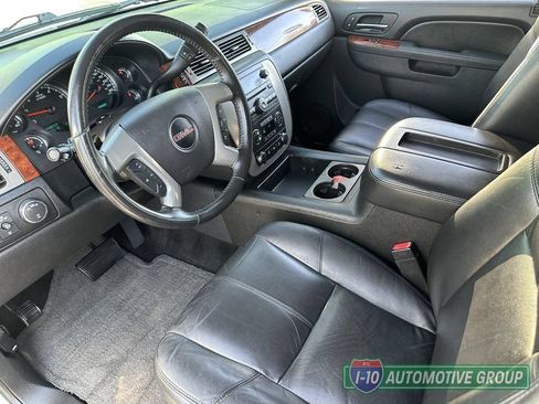 Used 2014 GMC Yukon XL SLT AWD/4WD image 17
