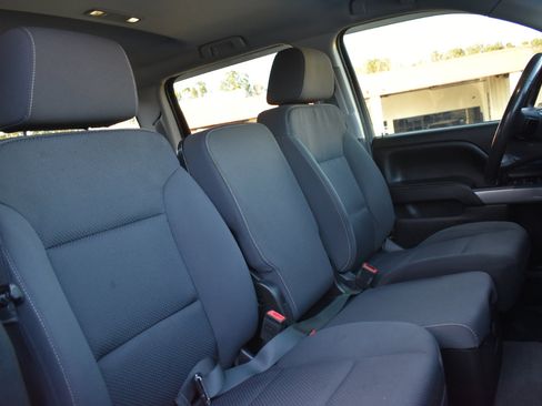 Used 2018 Chevrolet Silverado 1500 LT w/ All Star Edition image 30