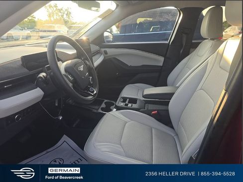 Used 2025 Ford Mustang Mach-E Premium AWD/4WD image 5