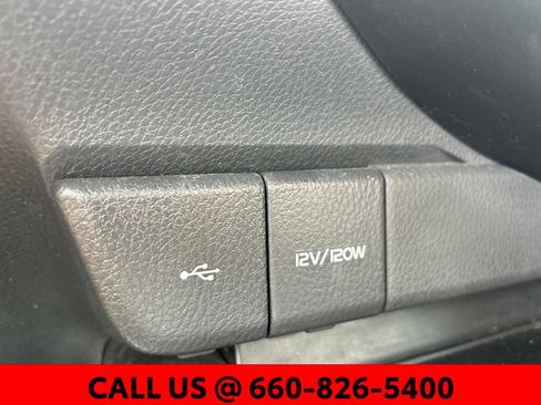 Used 2022 Toyota Camry LE AWD/4WD image 16