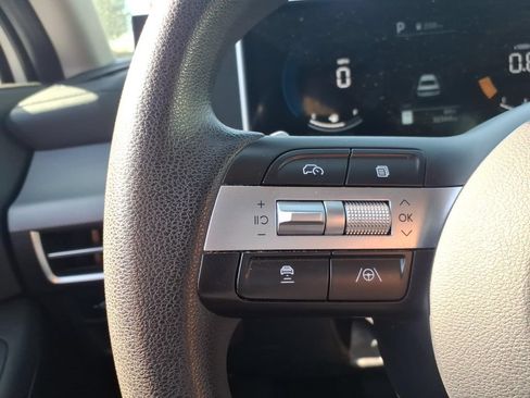 Used 2025 Hyundai Sonata SEL FWD image 18