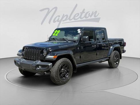 Certified 2022 Jeep Gladiator Sport AWD/4WD image 1