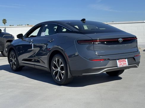 New 2026 Toyota Crown XLE image 12