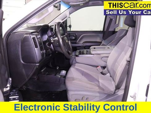 Used 2018 Chevrolet Silverado 2500 W/T w/ Snow Plow Prep Package AWD/4WD image 19
