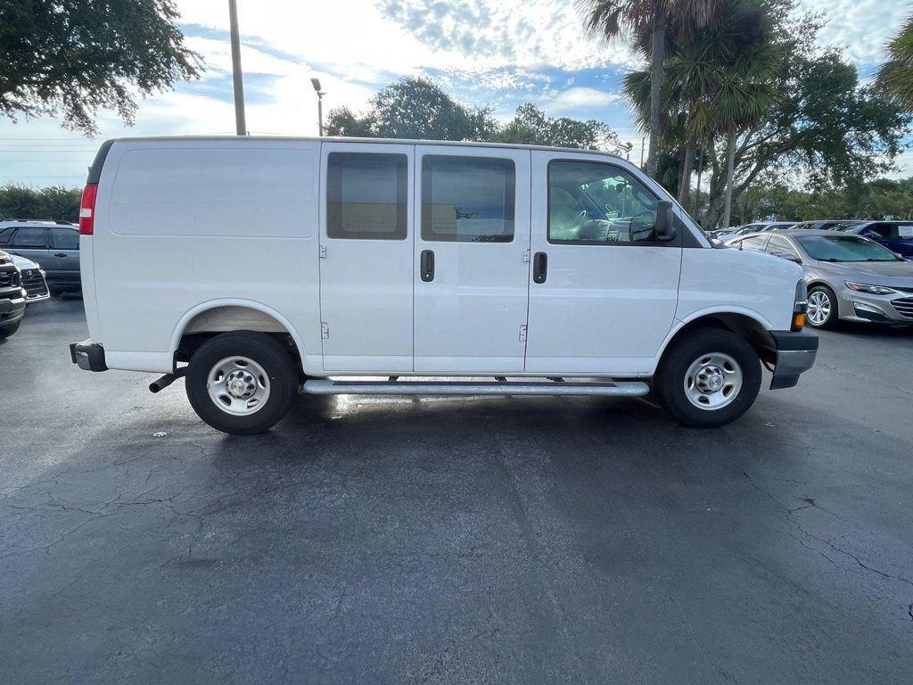 Used 2025 Chevrolet Express 2500 w/ Driver Convenience Package RWD image 8