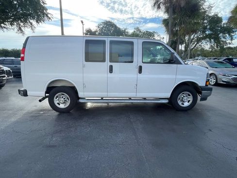 Used 2025 Chevrolet Express 2500 w/ Driver Convenience Package RWD image 8