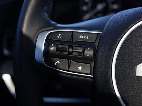 Used 2023 Kia Sportage SX image 14