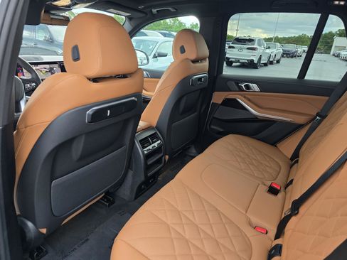 New 2026 BMW X5 sDrive40i w/ Premium Package RWD image 7