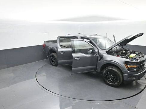New 2026 Ford F150 XLT w/ Equipment Group 302A MID AWD/4WD image 39