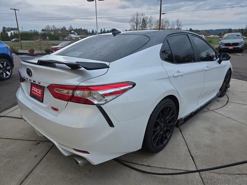 Used 2020 Toyota Camry TRD image 7