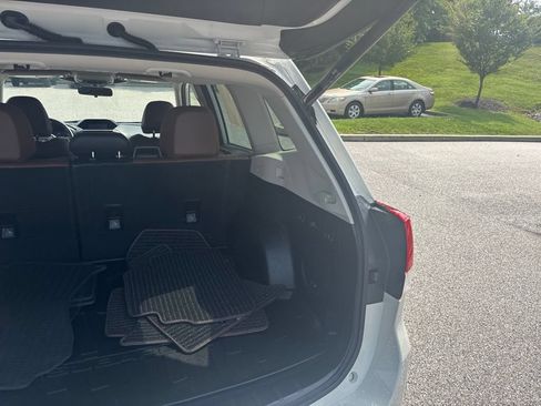 Used 2022 Subaru Forester Touring AWD/4WD image 7