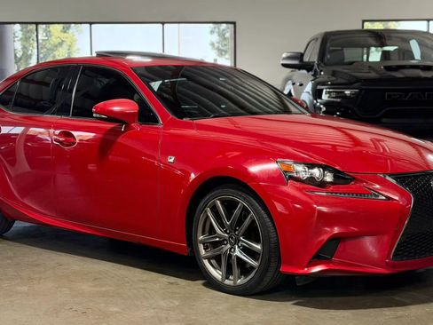 Used 2016 Lexus IS 350 w/ F Sport Package RWD image 2