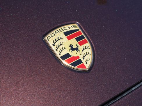 Used 2022 Porsche Cayenne AWD/4WD image 27