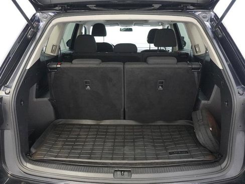Used 2018 Volkswagen Atlas Launch Edition AWD/4WD image 16