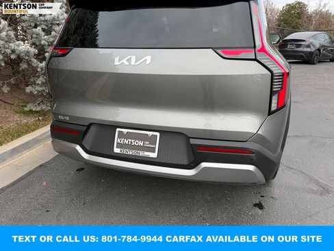 Used 2024 Kia EV9 Wind image 39