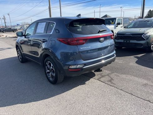 Used 2020 Kia Sportage LX image 4