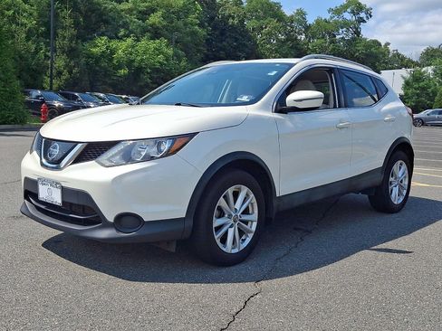 Used 2019 Nissan Rogue Sport SV AWD/4WD image 3