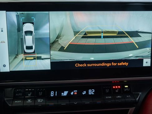 Used 2026 Toyota Camry XSE w/ Premium Plus Package image 41