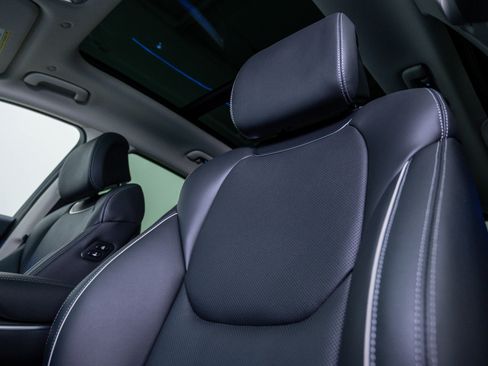 New 2026 Genesis GV70 2.5T Select image 20