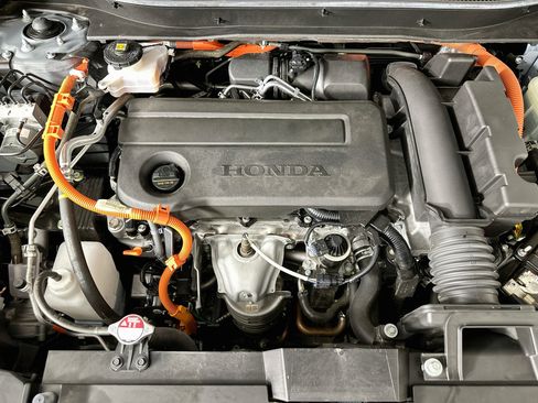 Used 2025 Honda CR-V Sport image 31