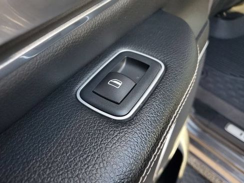 Certified 2020 RAM 1500 Laramie AWD/4WD image 18