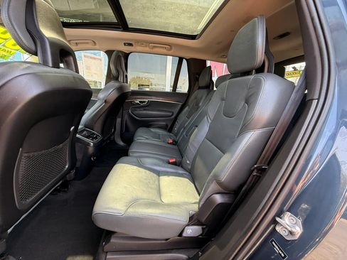 Used 2020 Volvo XC90 T6 Momentum AWD/4WD image 10