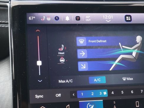 Used 2023 Jeep Grand Cherokee Limited AWD/4WD image 36