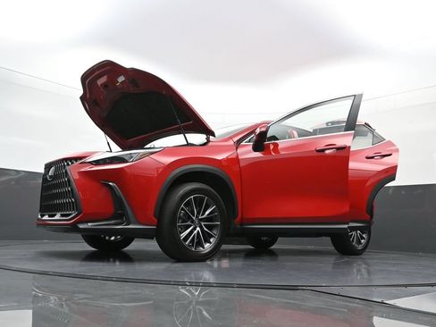Used 2023 Lexus NX 350 AWD image 39
