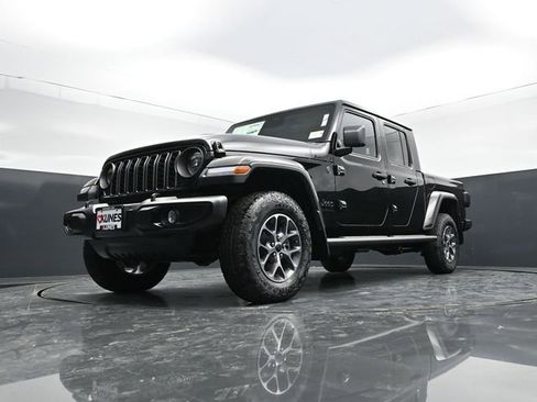 New 2026 Jeep Gladiator Sport image 58