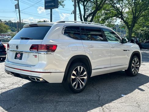 Used 2023 Volkswagen Atlas SEL Premium AWD/4WD image 2