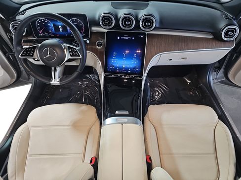 Used 2022 Mercedes-Benz C 300 Sedan image 10