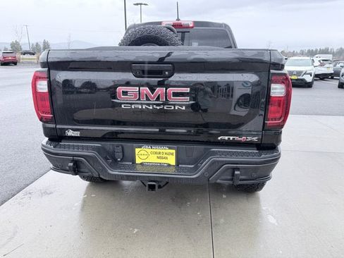 Used 2024 GMC Canyon AT4X w/ AT4X AEV Edition image 7