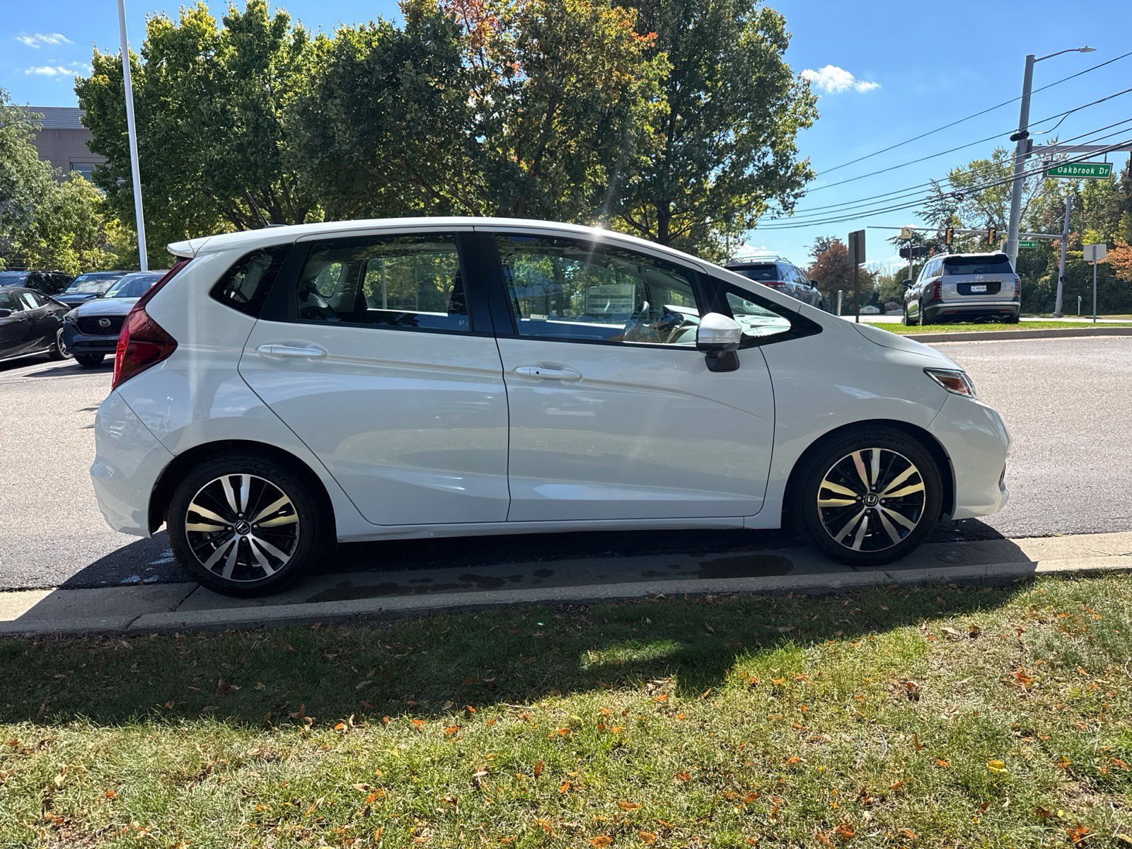 Used 2019 Honda Fit EX image 9