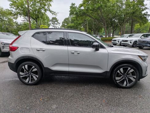 Certified 2023 Volvo XC40 B5 Plus w/ Protection Package Premier AWD/4WD image 3