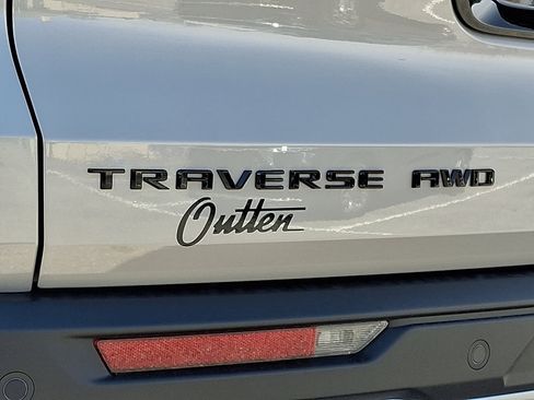 New 2026 Chevrolet Traverse Z71 image 11