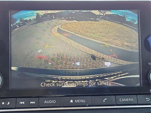 Used 2024 Nissan Altima 2.5 SV image 16