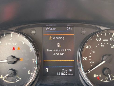 Used 2020 Nissan Rogue SV FWD image 29