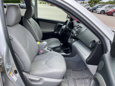 Used 2010 Toyota RAV4 Limited AWD/4WD image 36