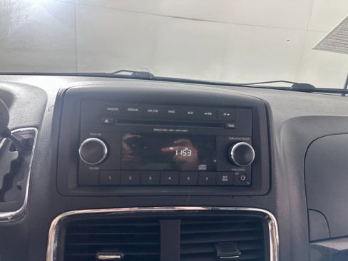 Used 2014 Dodge Grand Caravan SE w/ Quick Order Package 29E SE image 26