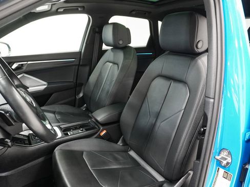 Used 2023 Audi Q3 2.0T Premium Plus w/ Premium Plus Package image 12